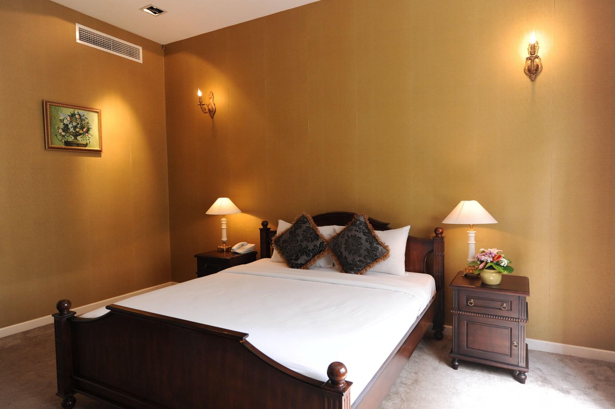 Khách sạn Toki Saigon And TP. Hồ Chí Minh