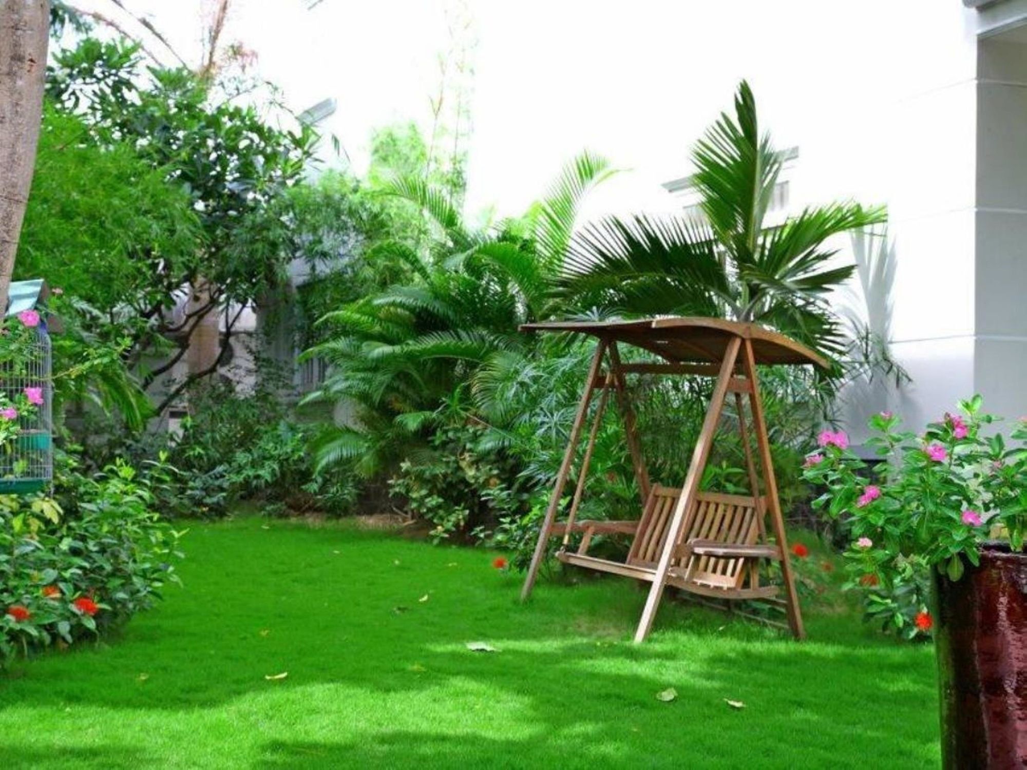 Toki Saigon And 3* TP. Hồ Chí Minh
