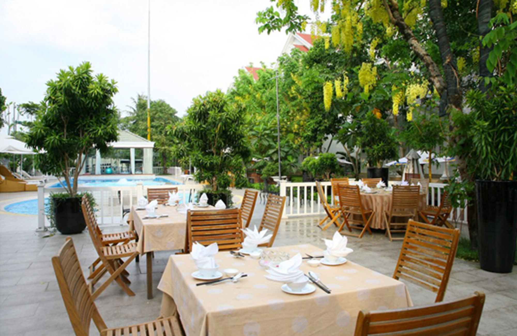 Hotel Toki Saigon And Ho Chi Minh City