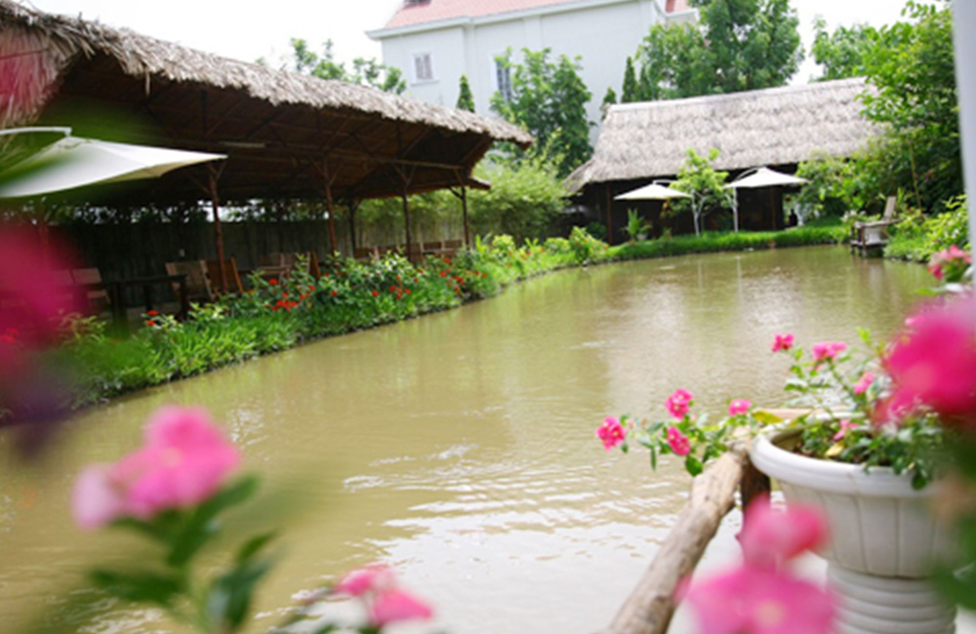 Hotel Toki Saigon And Ho Chi Minh City