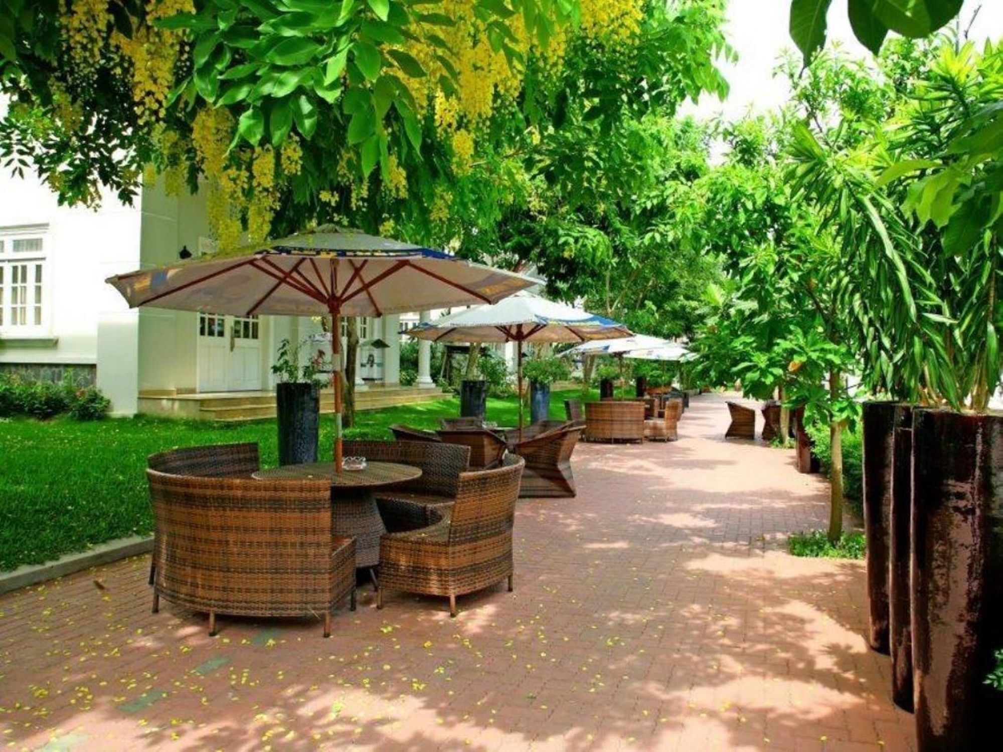 Hotel Toki Saigon And