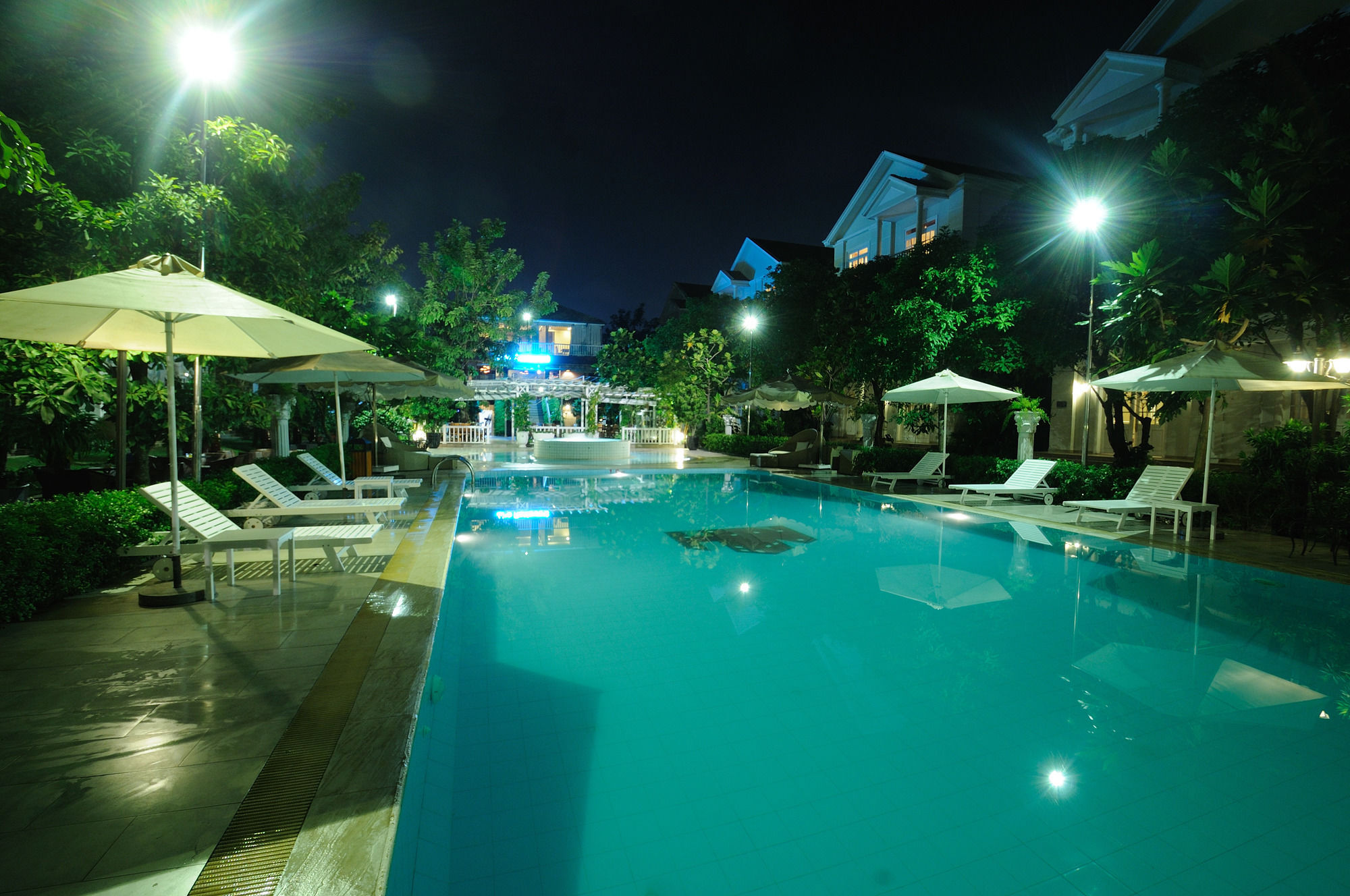 Toki Saigon And Hotel