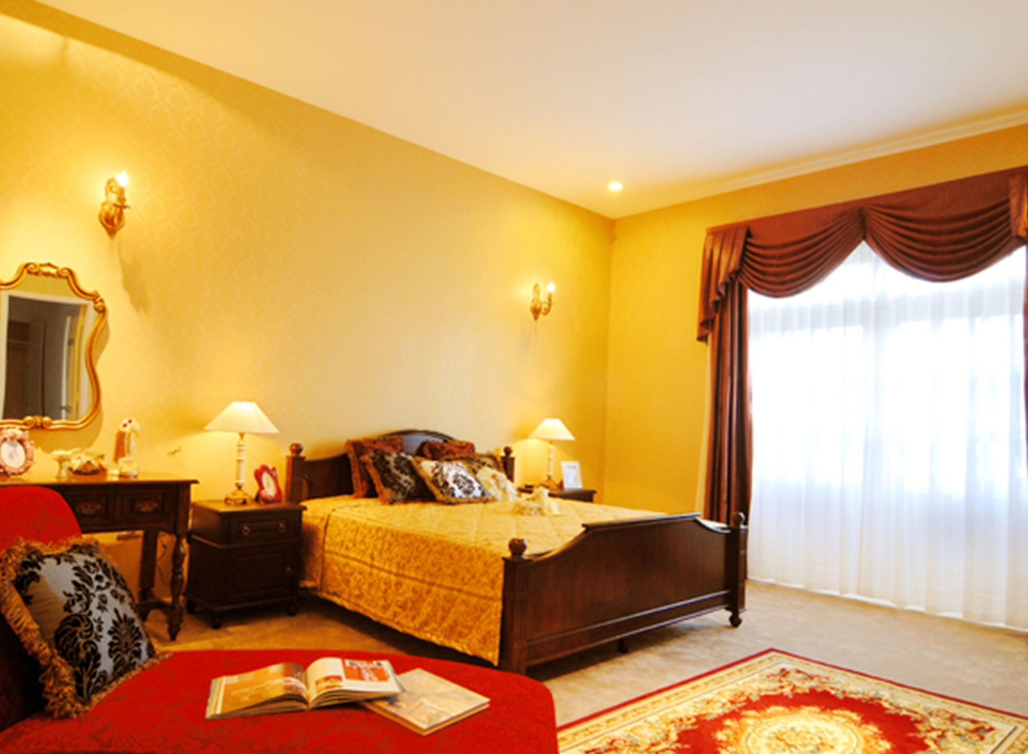 Hotel Toki Saigon And Ho Chi Minh City