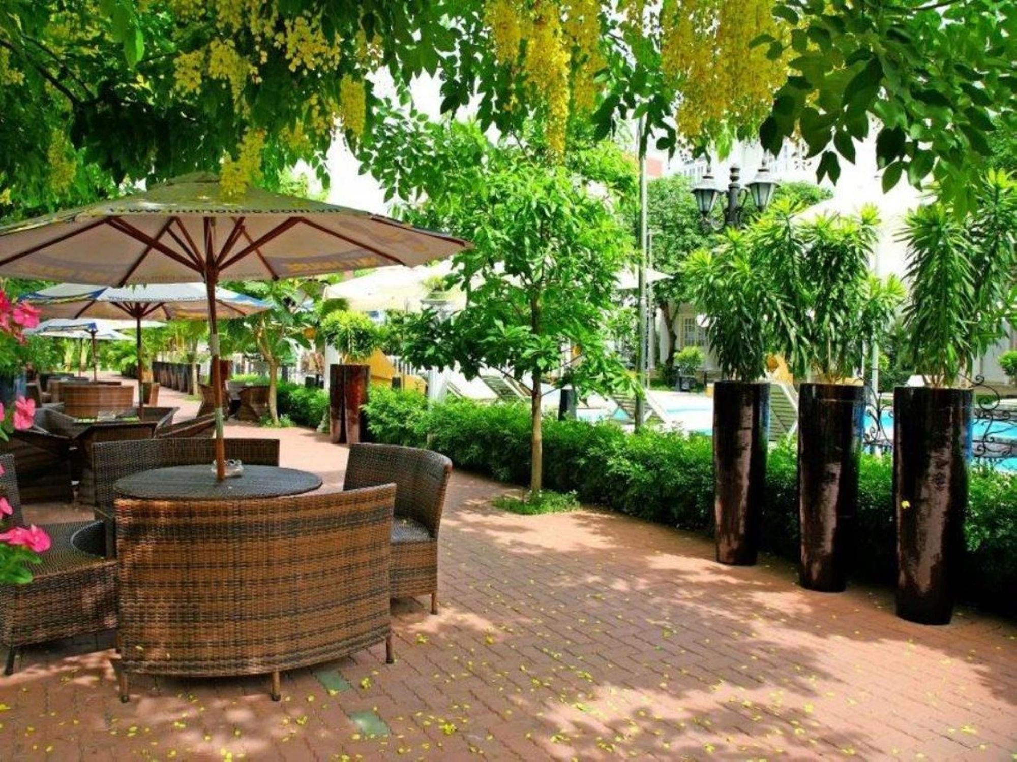 Hotel Toki Saigon And